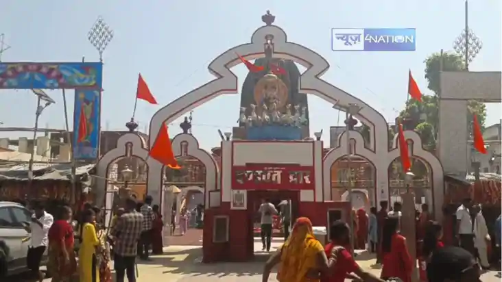 Chhath Mahaparv : भगवान भास्कर की नगरी देव में चार दिवसीय चै
