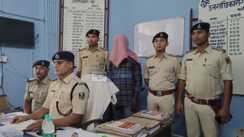 Bihar Crime:देसी कट्टा कमर में, डांस सड़क पर,  गैंगस्टर स्टाइल का पर्दाफाश, पुलिस ने किया लाइव शो बंद