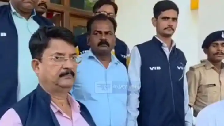 Aurangabad Bihar SI Held Red Handed Taking Rs 50 000 Bribe i