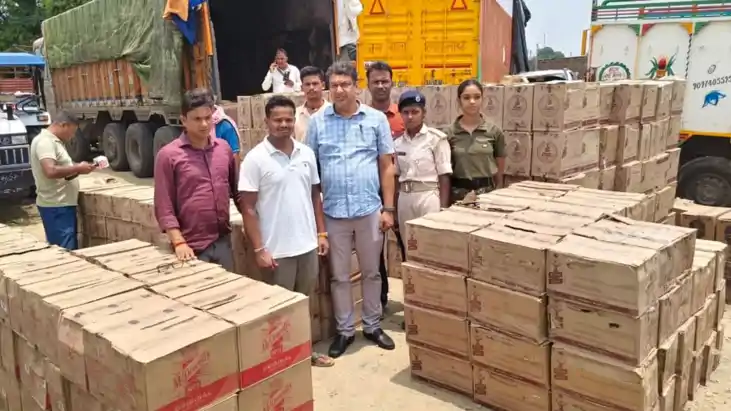 भोजपुर में शराब तस्करों के खिलाफ मद्यनिषेध विभाग की बड़ी कार