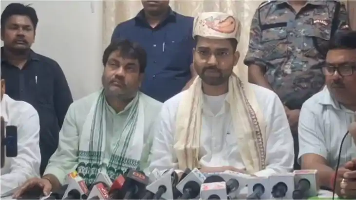 दो दिवसीय दरभंगा दौरे पर पहुंचे पंचायती राज मंत्री दीपक प्रक