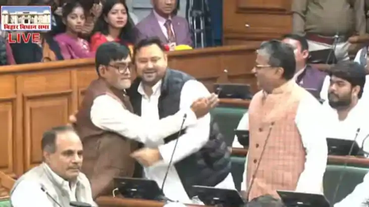 Tejashwi s Different Side Opposition Leader Hugs Agriculture