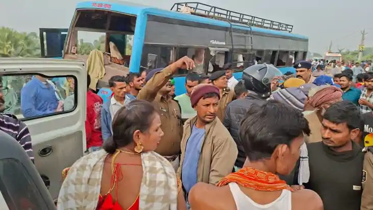 Bihar Road Accident: नालंदा में भीषण सड़क हादसा, बारातियों स
