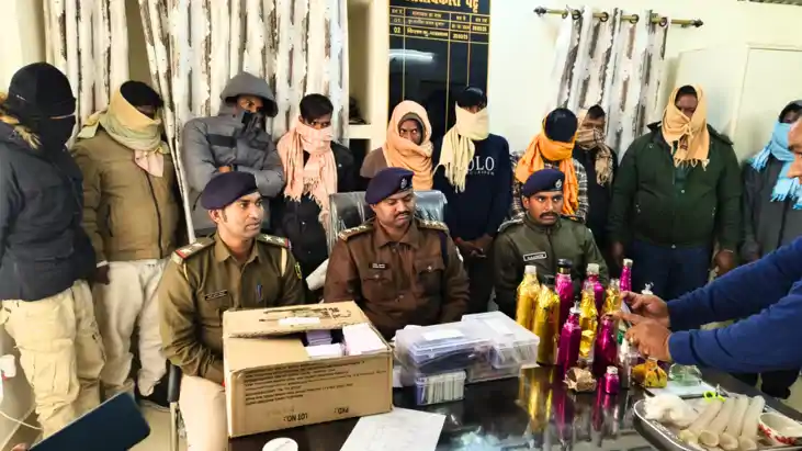 Bihar News : मोतिहारी में जाली नोट बनाने वाली फैक्ट्री का पु