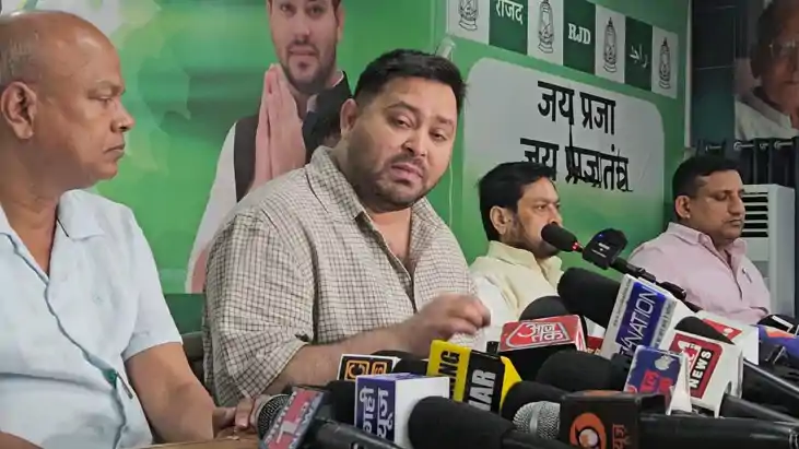 Bihar politics - मिस्टर इंडिया हैं मुख्य चुनाव आयुक्त, मोदी Bihar politics - मिस्टर इंडिया हैं मुख्य चुनाव आयुक्त, मोदी