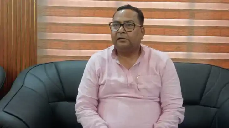 बाढ़ से निपटने को प्रशासन पूरी तरह तैयार, विकास योजनाओं में 