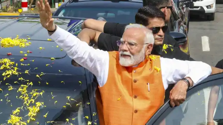 पीएम मोदी  पीएम मोदी