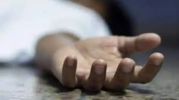 नवरात्र की बेला में बेटा बना दरिंदा, मां की लाठी से पीटकर हत नवरात्र की बेला में बेटा बना दरिंदा, मां की लाठी से पीटकर हत