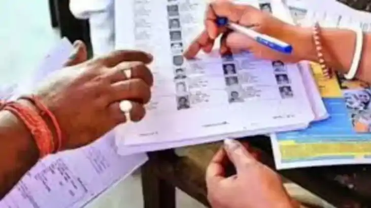Bihar Vidhansabha Chunav 2025:  शक है कोई वोटर फर्जी? आपत्ति