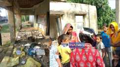 Ceiling Plaster Falls on Children in Muzaffarpur Many Injured
