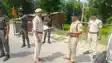 विधि-व्यवस्था दुरुस्त करने सड़क पर उतरे एसपी, चेकपोस्टों का औचक निरीक्षण कर दिए सख्त निर्देश