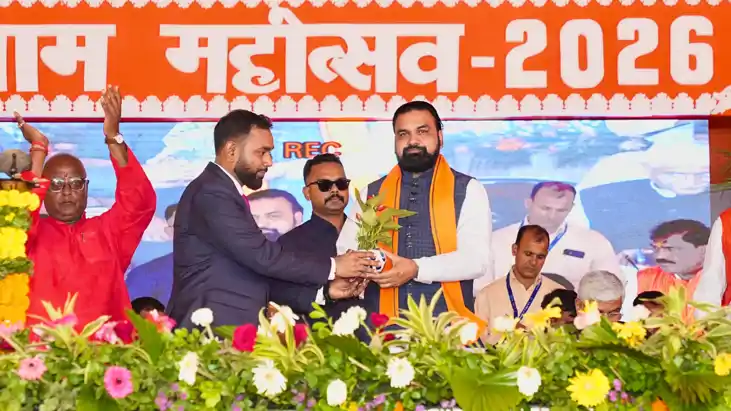 Bihar News : मोतिहारी में बापूधाम महोत्सव का हुआ आगाज, CM सम