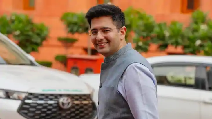 राज्यसभा सांसद राघव चड्ढा और डॉ. अशोक कुमार मित्तल आम आदमी प