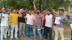 सरकारी कर्मचारी 