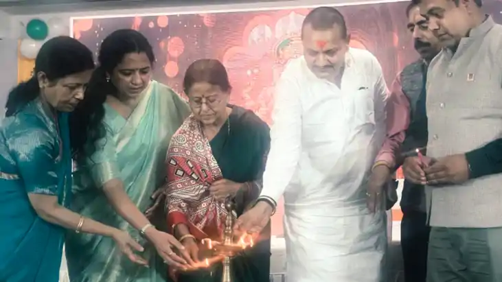 Bihar News : पटना के दादी जी मंदिर में 'मारवाड़ी युवा उमंग' 