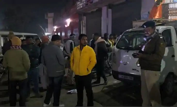 बंद कमरे में मिली माइक्रोफाइनांस कर्मी की लाश, मोबाइल में दफ