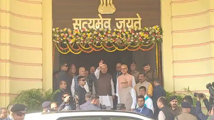 नीतीश कुमार 