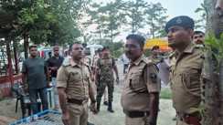 Bihar Crime : मोतिहारी पुलिस ने ढाबे की आड़ में चल रहे ड्रग्स तस्करी का किया भंडाफोड़, 56 किलो डोडा और अफीम के साथ दो को हिरासत में लिया