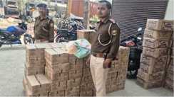 Bihar News : मुजफ्फरपुर में पुलिस ने की बड़ी कार्रवाई, पिकअप से विदेशी शराब की बड़ी खेप किया जब्त, चालक को मौके से किया गिरफ्तार 