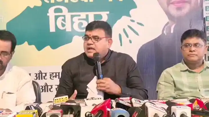 नई सरकार बने चार दिन हुए एनडीए में खींचतान जारी, सरकार अपनी 