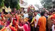 Dussehra 2025: दानापुर में बारिश पर आस्था पड़ी भारी, प्रतिमाओं के खोईचां की अदला-बदली देख भाव विभोर हुए श्रद्धालु, नम हुई आँखें  