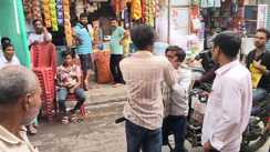 Bihar News : नवरात्र के मेले में बच्ची के गले की लॉकेट काटते चोर को लोगों ने पकड़ा, जमकर की पिटाई 