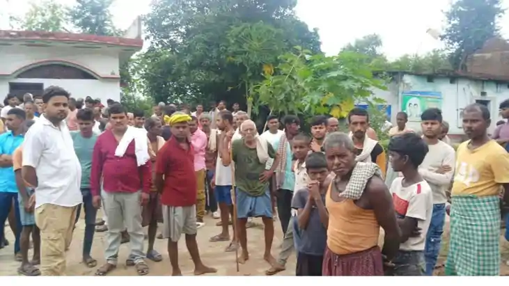 चोरी का विरोध करने पर बुजुर्ग महिला की निर्मम हत्या, घर से ₹
