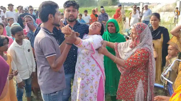 मोतिहारी में काला शुक्रवार : एक ही दिन में डूबने से 8 मौतों 
