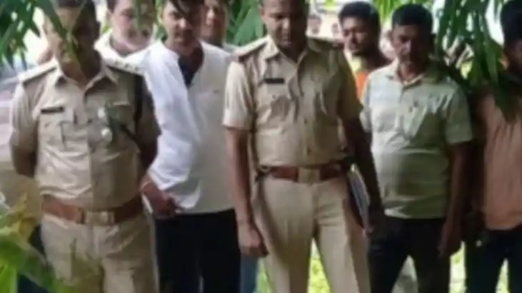 Bihar Crime:4 साल की मासूम की निर्मम हत्या, बांसबाड़ी से मिल Bihar Crime:4 साल की मासूम की निर्मम हत्या, बांसबाड़ी से मिल