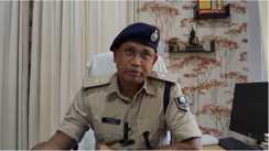पुलिस ने अवैध हथियार के साथ बदमाश को किया गिरफ्तार, देसी कट्टा और 32 खोखा बरामद