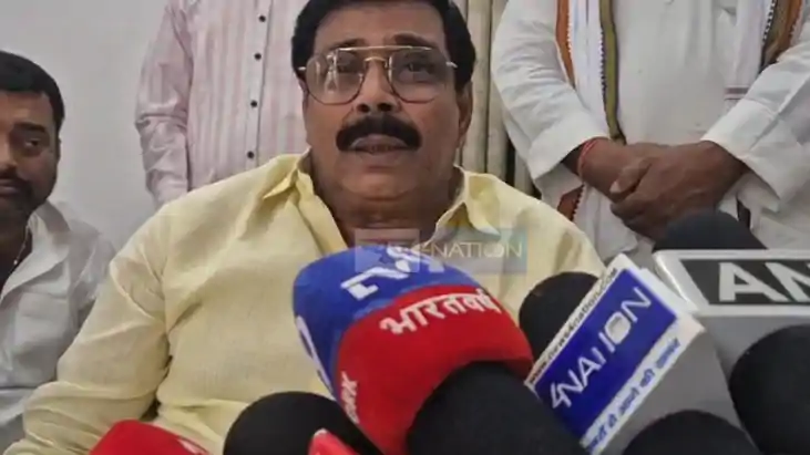 nand Mohan openly challenged those who wanted to remove Niti