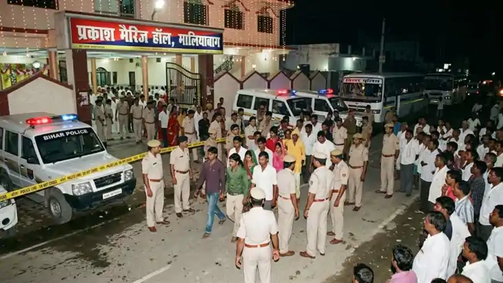 दो मैरिज हॉल में 'मैरिज' के नाम पर चल रहा था सेक्स रैकेट, SD