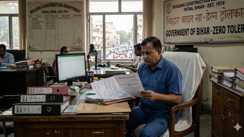 नीतीश सरकार की फजीहत: 5 साल में 1 करोड़ नौकरी का लक्ष्य, पर विभाग के पास 'जीरो' रिपोर्ट देने की भी फुर्सत नहीं