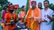 Shrawani Mela : सोनपुर में ओम कुमार सिंह के नेतृत्व में भाजपा कार्यकर्ताओं ने सेवा शिविर का किया आयोजन, डाक बम की जमकर की सेवा  