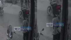 Jewelery worth lakhs looted