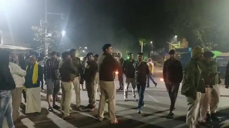 भोज खाकर लौट रहे बुजुर्ग को अज्ञात वाहन ने रौंदा, मौत; आक्रो