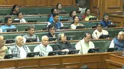 Bihar Assembly Session 2025: विधान परिषद और विधानसभा में राजनीतिक सरगर्मी तेज, राबड़ी ने संभाली विपक्ष की कमान, सदन में नीतीश का स्वागत