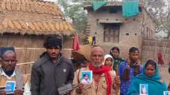 Bihar News : बेतिया में हड़कंप ! एक साथ पांच नाबालिग छात्राएं हुई लापता, साग तोड़ने और कपड़े सिलवाने के बहाने निकली थीं घर से बाहर