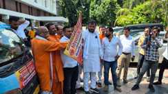 Bihar News : बिहार भर में गूंजेगी विश्वामित्र सेना की आवाज, सनातन संस्कृति के संरक्षण के लिए निकली रथ यात्रा, राजकुमार चौबे बोले - लड़ाई पूरे बिहार में लड़ी जाएंगी 
