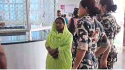 Bihar Crime News : बिहार एसटीएफ और मुंगेर पुलिस ने महिला नक्सली रूबी देवी को किया गिरफ्तार, हत्या और आर्म्स एक्ट मामले में थी पुलिस को तलाश 
