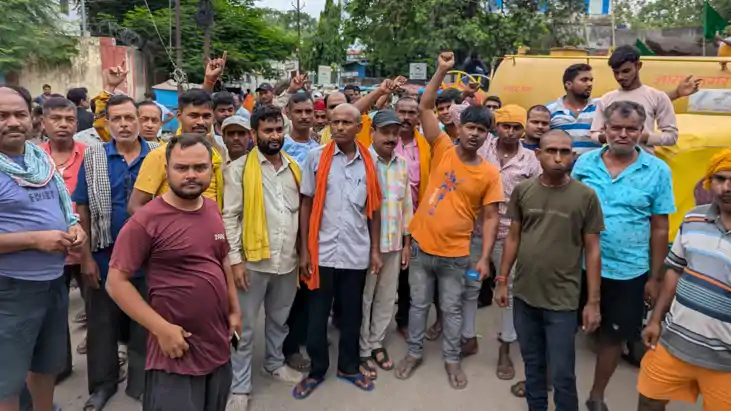 Bihar News : आरा में थम गयी शहर की लाइफलाइन, हड़ताल पर गए 3 ह