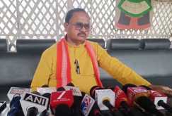Bihar politics - सीएम नीतीश के बेटे निशांत कुमार के समर्थन में उतरे गोपाल मंडल, कहा – कमान नहीं संभाली तो टूटकर बिखर जाएगी जदयू