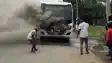 Bihar News  मुंगेर में बीच सड़क पर चलती बस में अचानक लगी आग, बाल बाल बचे बाराती, दमकल की गाड़ियों ने कड़ी मशक्कत के बाद आग पर पाया काबू 