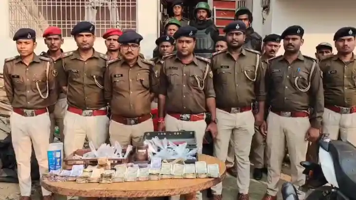 Bihar News : मोतिहारी पुलिस की बड़ी कार्रवाई, होली से पहले '