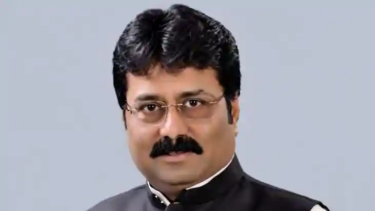 Rajysabha Election : कौन हैं शिवेश कुमार? जिन्हें पवन सिंह क