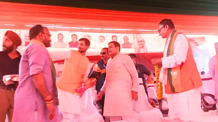 Bihar Election 2025 : तरारी में केंद्रीय मंत्री नितिन गडकरी 