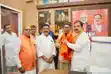 बिहार चुनाव की तारीख घोषित होने के ठीक पहले भाजपा ने तेजस्वी को दिया झटका, इस जिले के राजद जिलाध्यक्ष ने कमल थामा