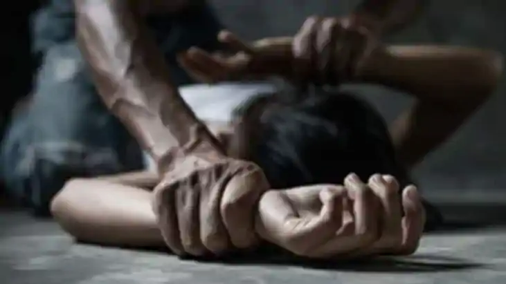 Bihar Crime: दुर्गा मेला देख लौट रही  नाबालिग की रेप के बाद 