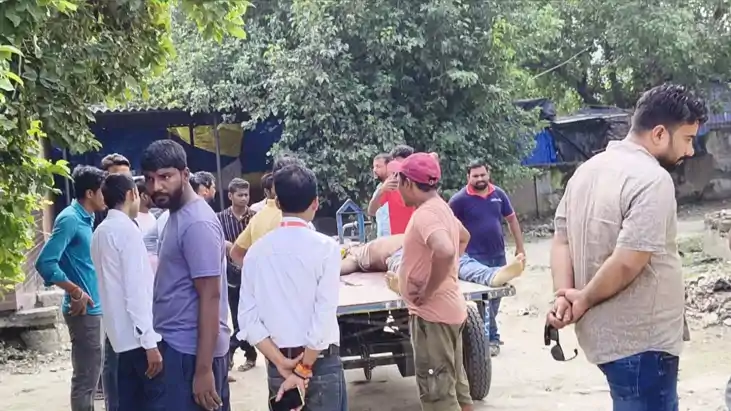 Bihar News Corpse on Handcart System Fails