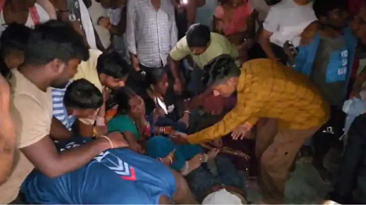 Bihar Road Accident : मोतिहारी में ट्रक की चपेट में आने से द